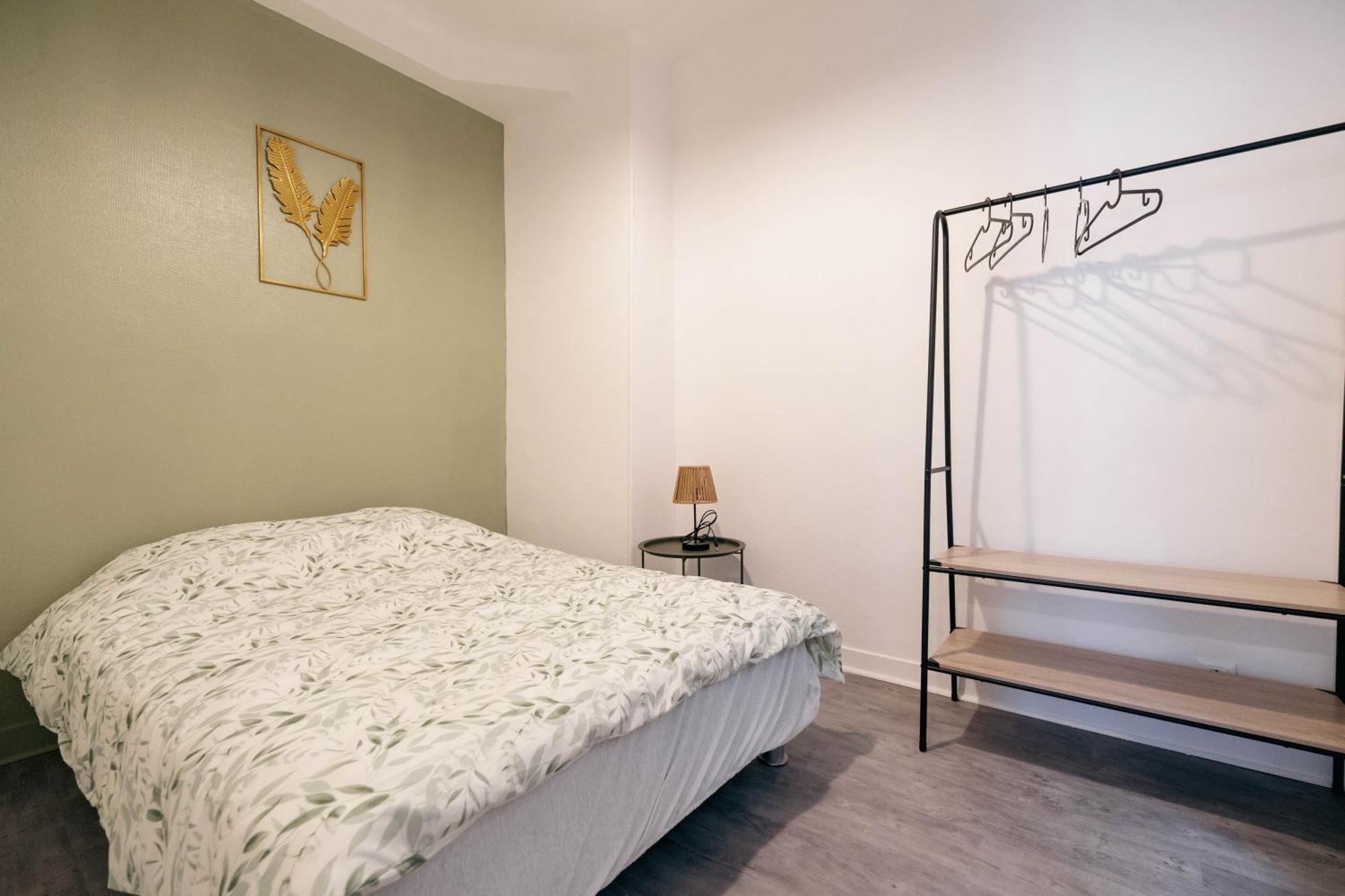 Verdant Oasis - Proche Du Centre - Wifi Gratuit - Parking A Proximite Лурд Екстериор снимка