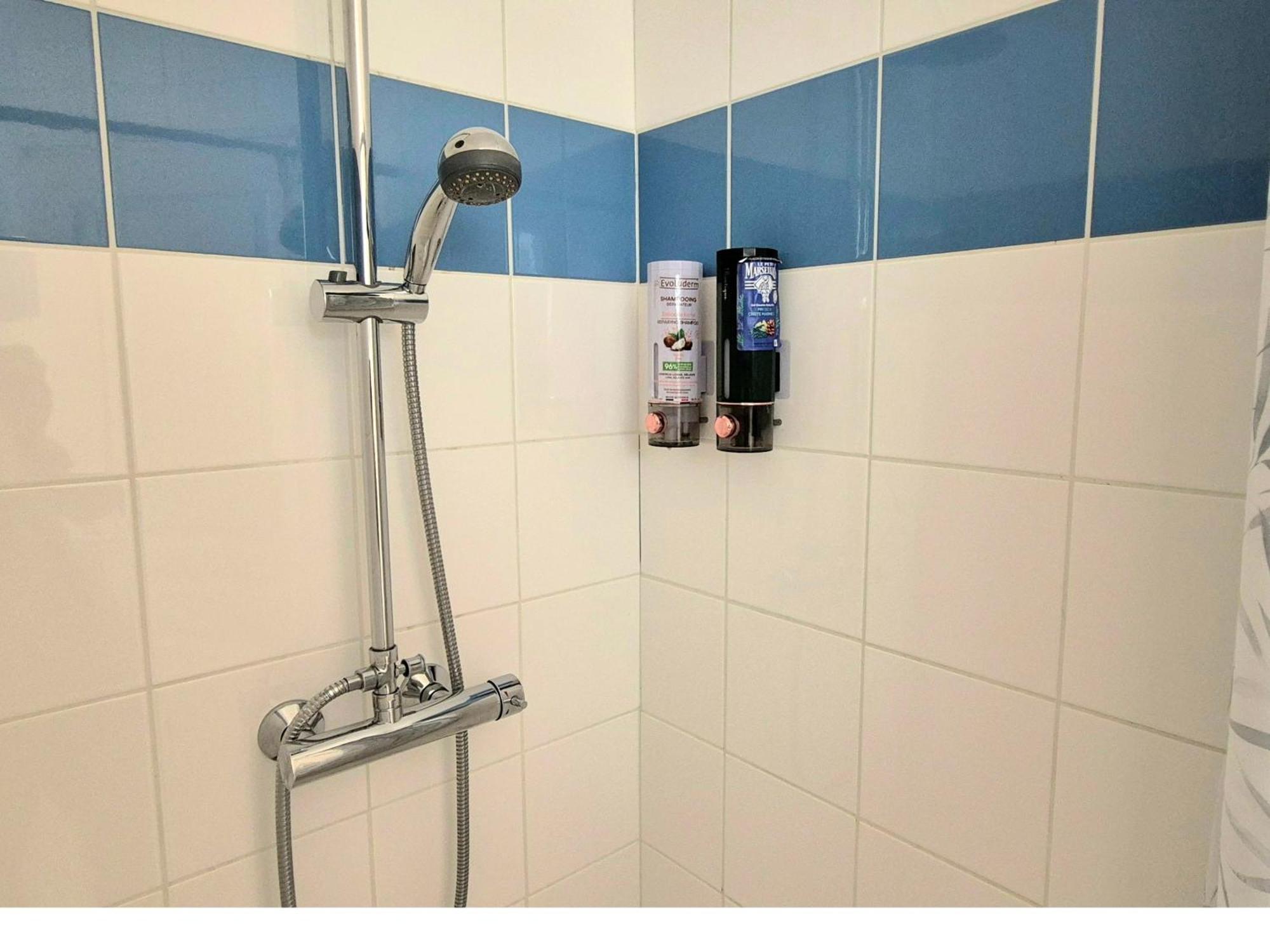 Verdant Oasis - Proche Du Centre - Wifi Gratuit - Parking A Proximite Лурд Екстериор снимка