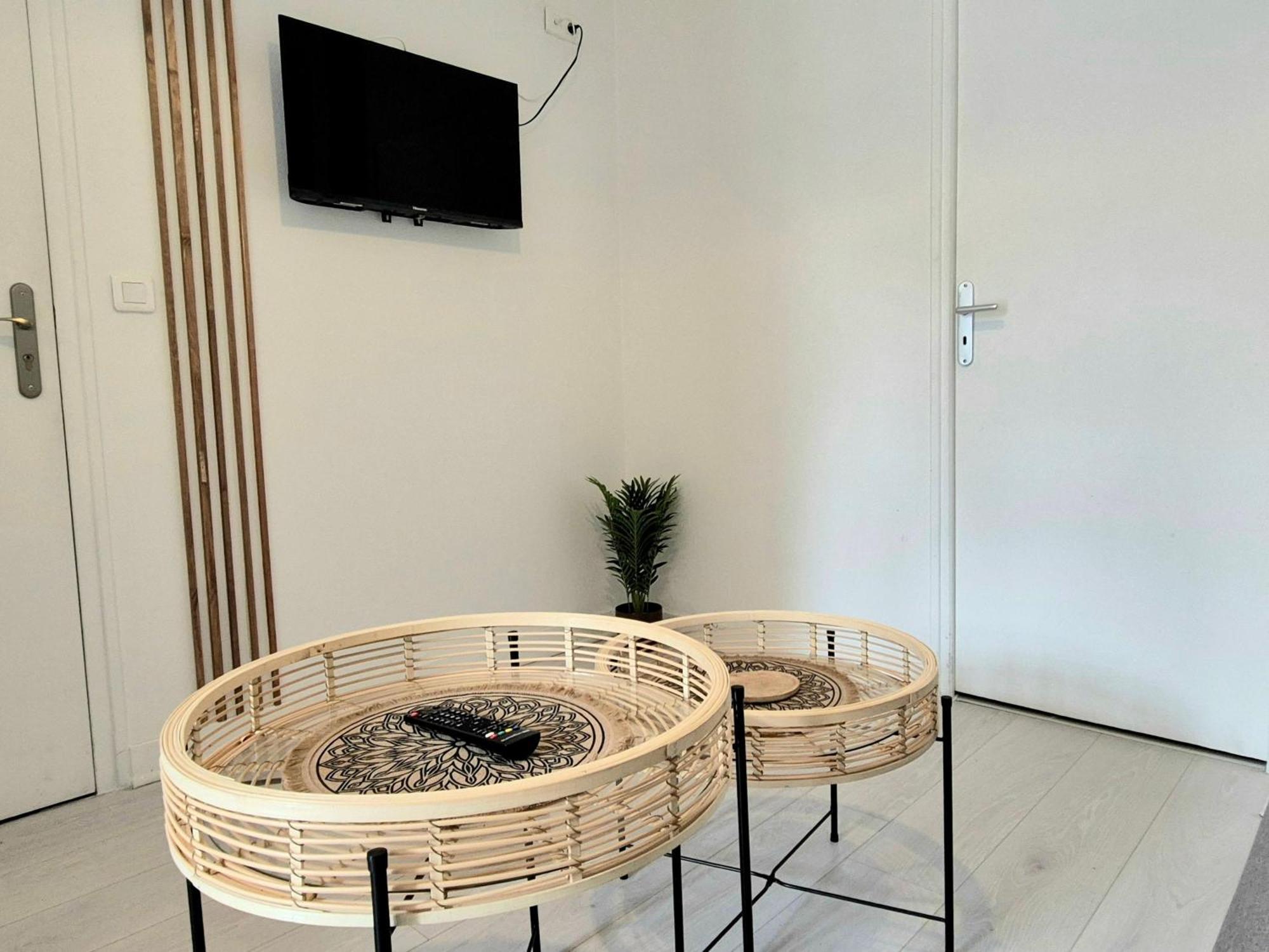 Verdant Oasis - Proche Du Centre - Wifi Gratuit - Parking A Proximite Лурд Екстериор снимка